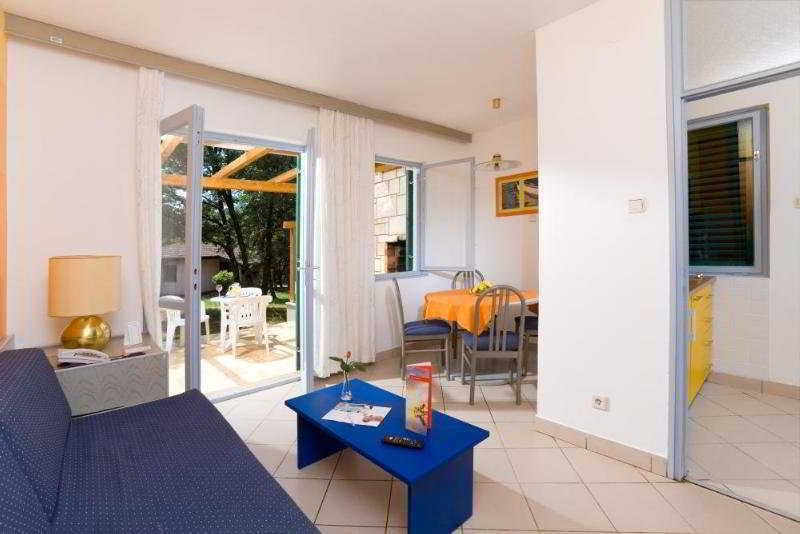 Apartments Polynesia Plava Laguna Umag Quarto foto